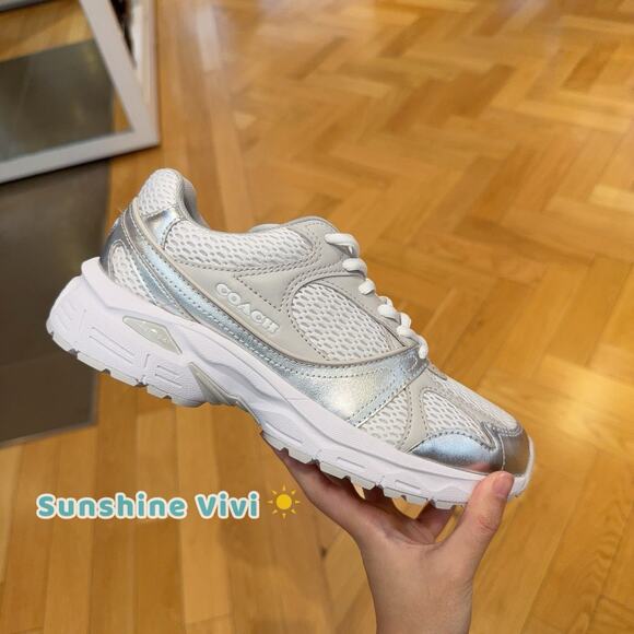 NEW Coach woman's Sport Sneaker Light Grey CAS53 US 8 - Picture 1 of 6